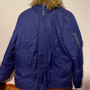 Boys winter coat sized XL 18-20